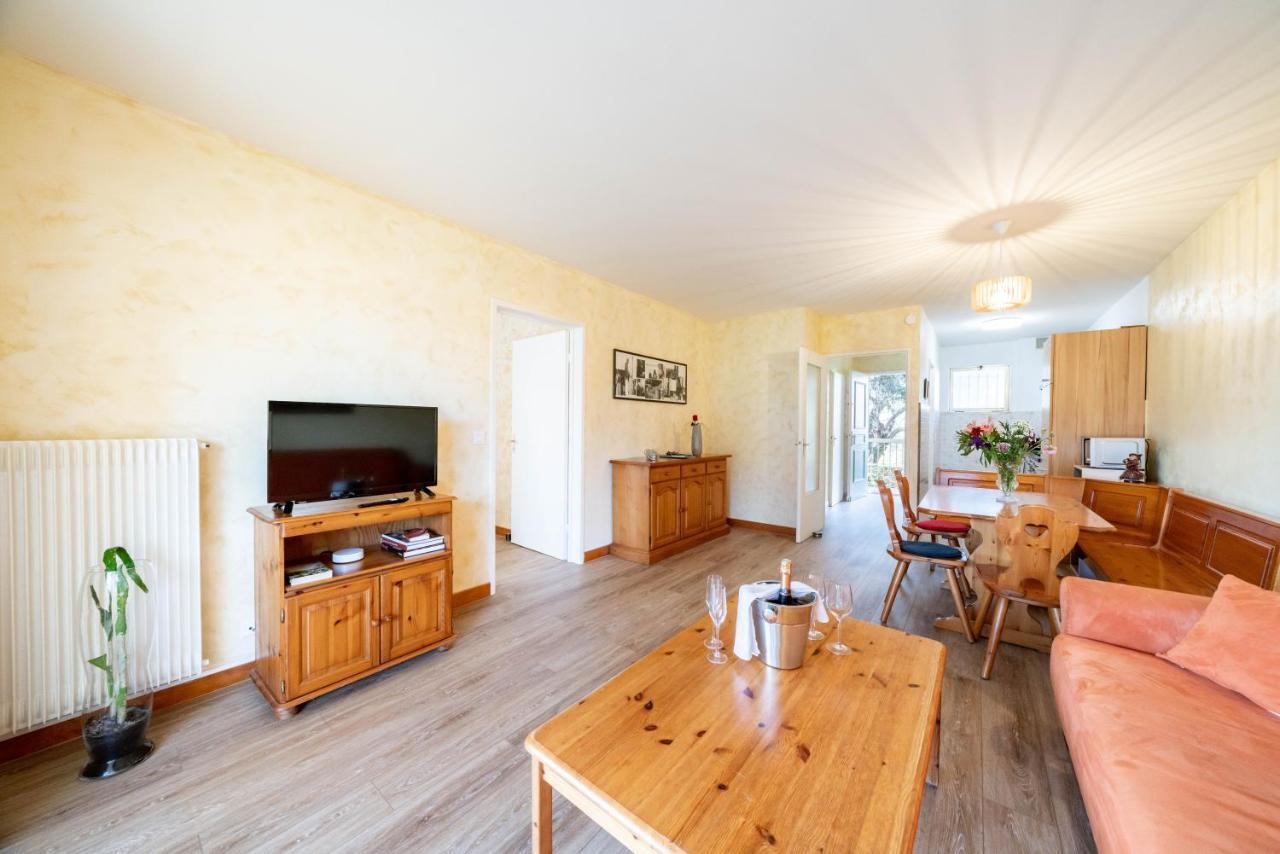 Spacious Apartment At A 5 Min Walk From The Beach 앙티브 외부 사진